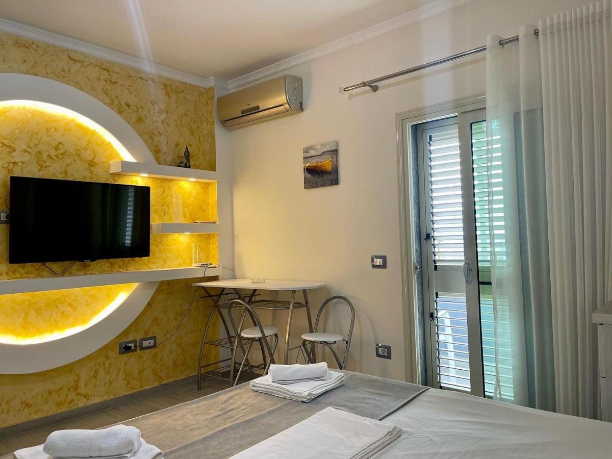 Nando'S Apartment 3 Durres Bagian luar foto