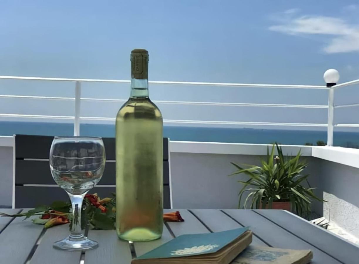 Nando'S Apartment 3 Durres Bagian luar foto