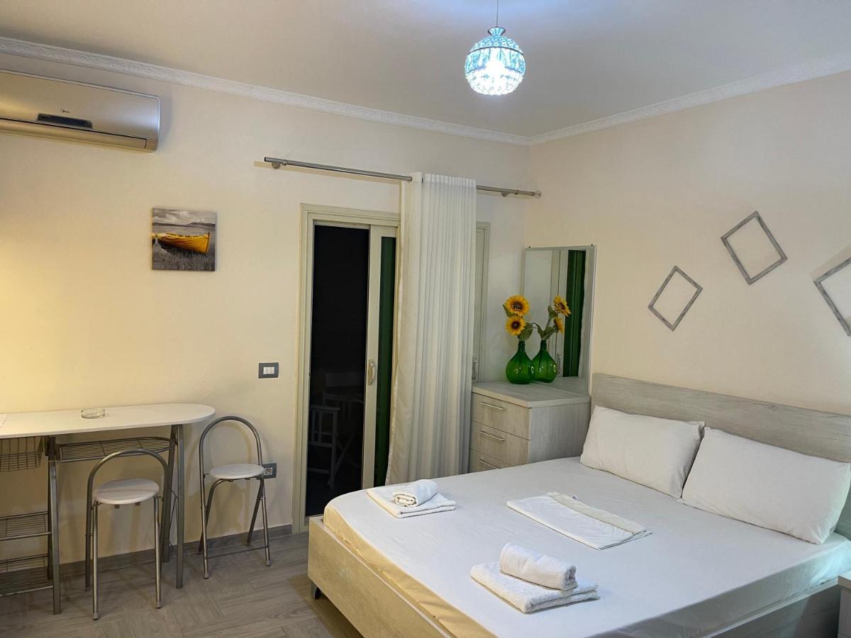 Nando'S Apartment 3 Durres Bagian luar foto